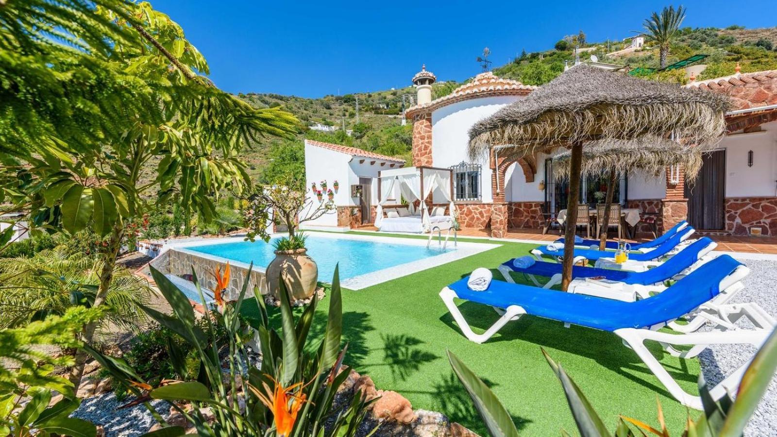 Villa Las Palmeras De Torrox By Ruralidays エクステリア 写真